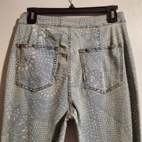 💖Free People / We The Free Pull On Printed Flared Jeans - Picture 9 of 13